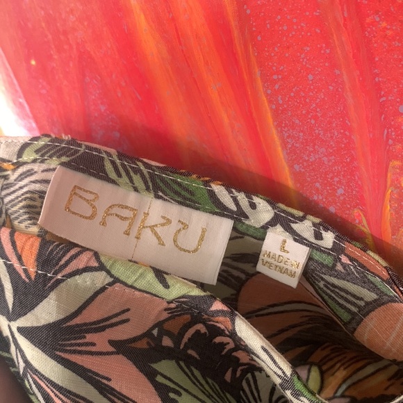 BAKU Fun Floral Top - Picture 13 of 14